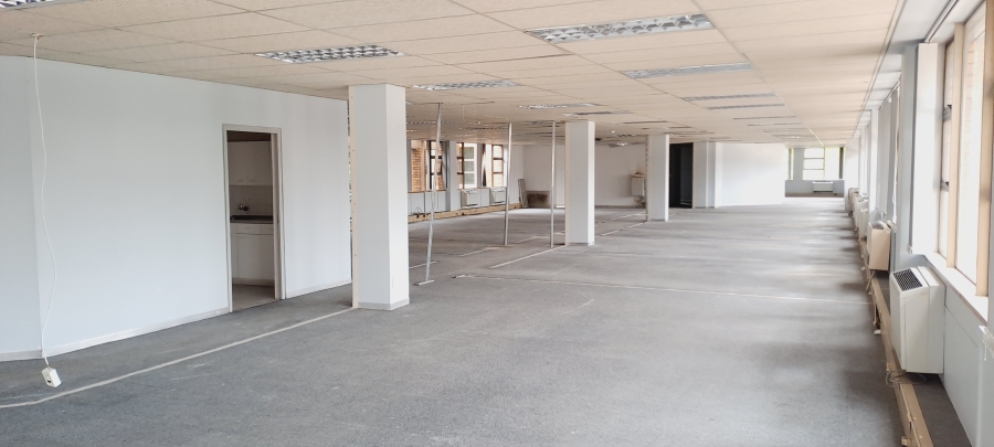 To Let commercial Property for Rent in Oakdale Western Cape